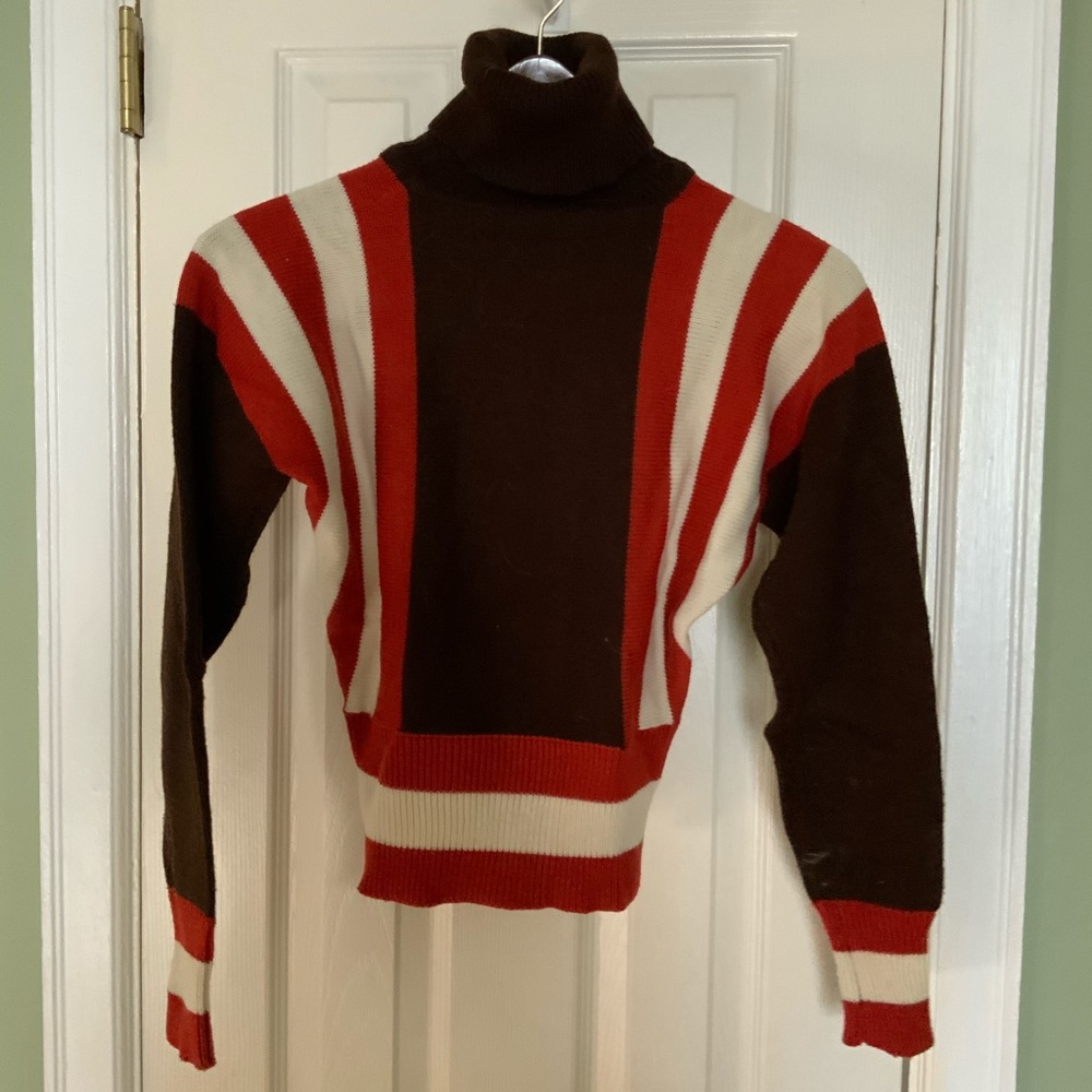 Vintage color blocked sweater